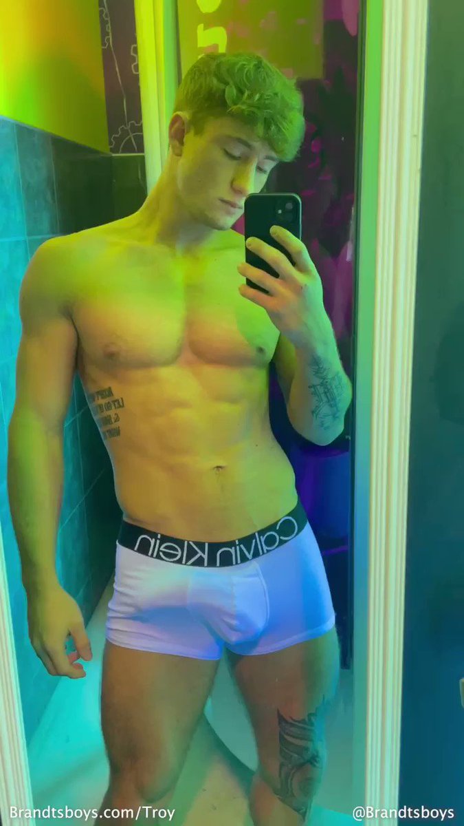 Brandt’s Boy Troy в Твиттере: "I left the door unlocked 🤫 Re