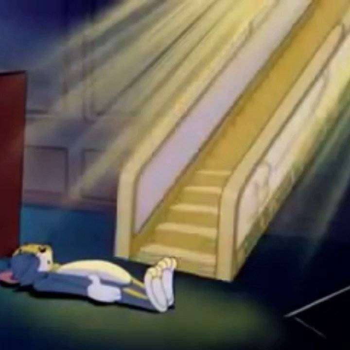 txt reaction vids on Twitter "tom goes to heaven stairs tom and jerry