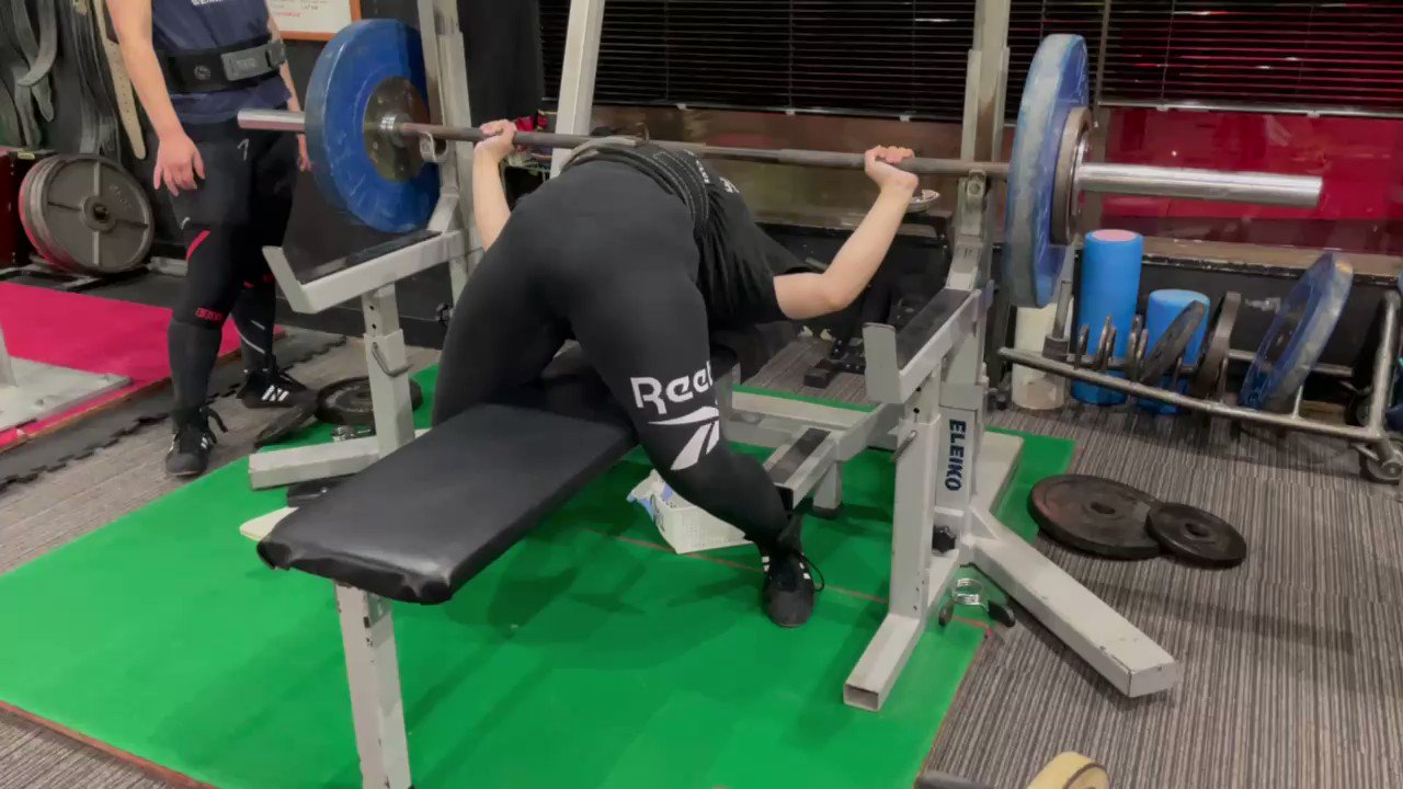 野田 俊彦 スーパー女子中学生 13歳 72kg 8reps 先日71kg 8発2セットをクリアーしてもう72kg 8発できた 年内に75kg 8発を目標に ベンチプレス 恐るべし 狙うは世界一 T Co 22aoa8ycgz Twitter