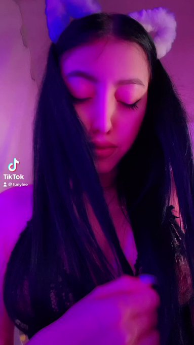 What do you think? 🤔💭🙇🏻‍♀️ #TikTok #TikTokライブ #tiktok #tiktok18plus #teen #teenculona #teenagers #AssWedenday