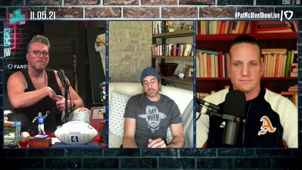 Aaron Rodgers Blasts “Cancel Culture” & “Woke Mob” After Revealing He’s Unvaxxed and Consulted Joe Rogan About Covid Treatments XmGoQK5VlaCCzG1z