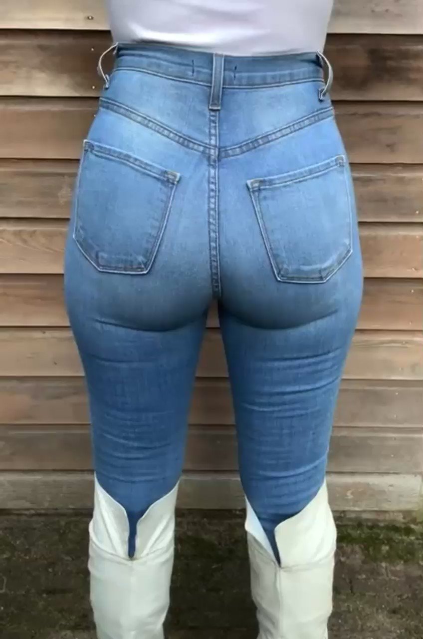 Tight jeans pics