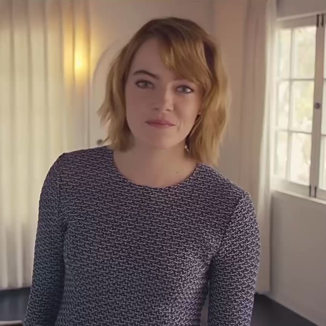 HAPPY BIRTHDAY EMMA STONE!! 