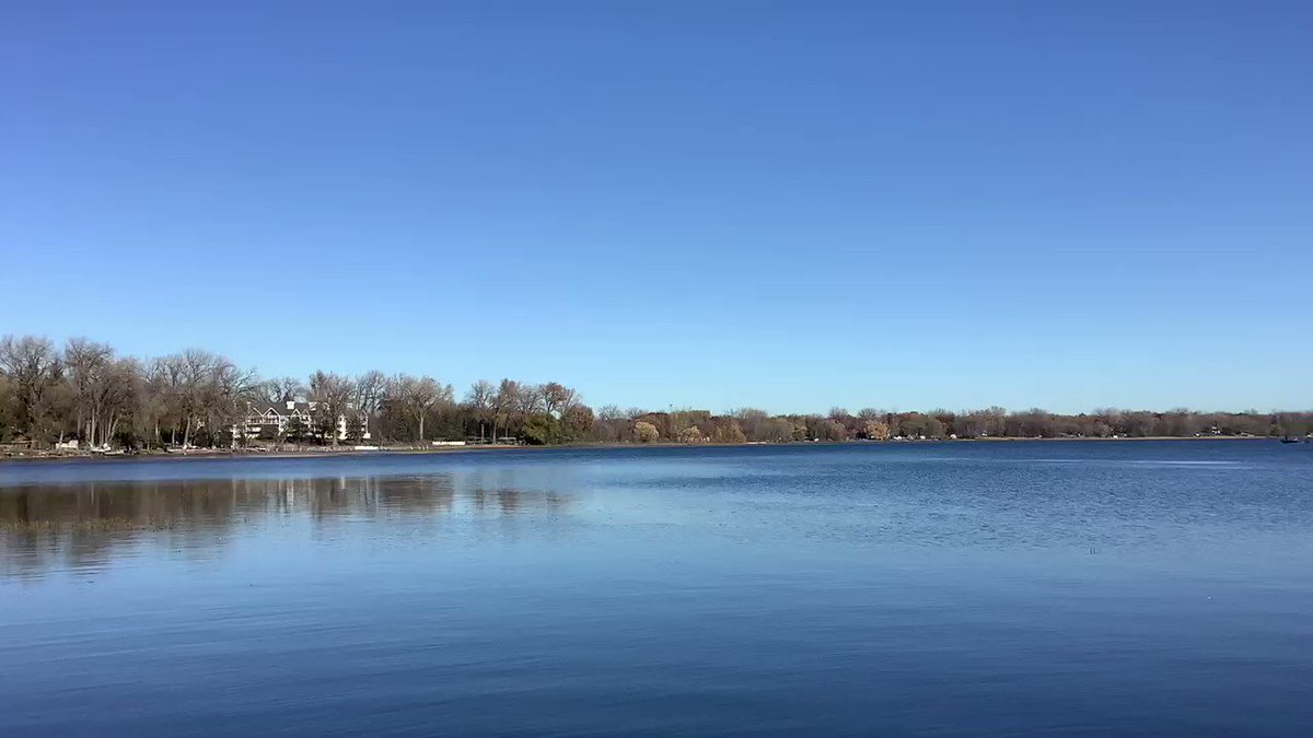 Enjoy the last beautiful warm days... White Bear Lake, MN #MNwx #Minnesota #Weather @WeatherNation https://t.co/Z3xHwlLqMI