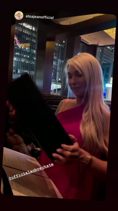 It’s not just a bag.   It’s PRADA!!!   Thank you @ElsaJeanxxx https://t.co/43TECPYzPw