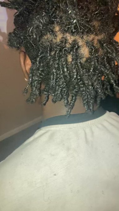 Lol this like my 30th time growing dreads😂💀 https://t.co/DVzRbXe90S<a href="/tag/richoffstreams"class="tags"><span>#richoffstreams</span></a><a href="/tag/ynwtee"class="tags"><span>#ynwtee</span></a>
