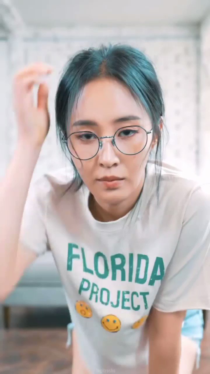 Before i fall asleep, haapy happy birthday best girl kwon yuri  