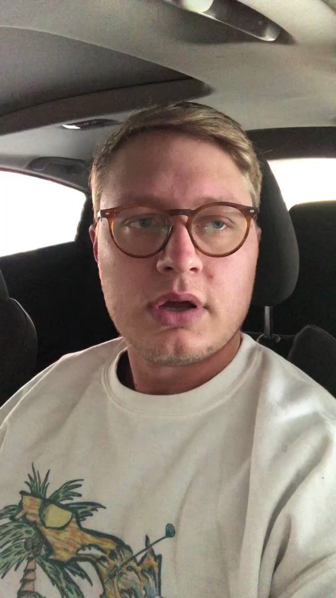 RT @JoeyMulinaro: Gus Johnson in McDonalds drive thru https://t.co/66smB7hdZW