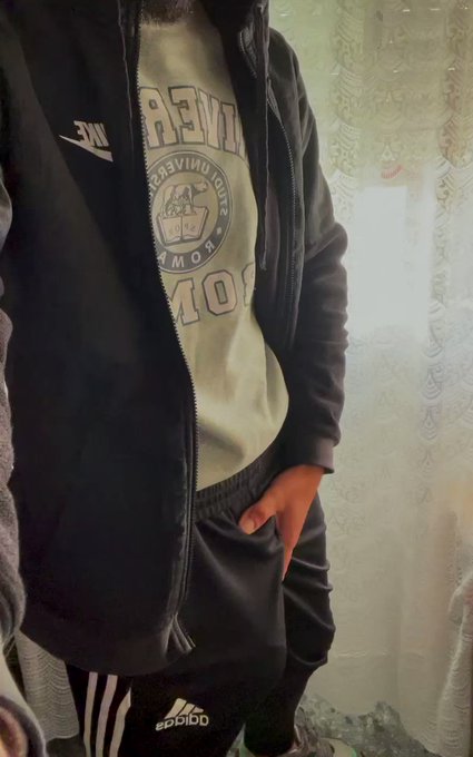 He has THE biggest dick! ?
..and his onlyfans page is for ???? for one week! So check him out! ??

??