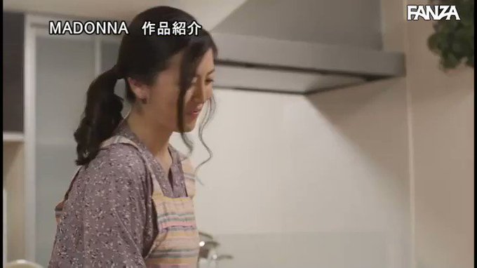 ⭐️【熟女・人妻30％OFF第3弾】⭐
    ～11月19日(金) 10:00 まで  350円～
️
母をイジメっ子の同級生にNTRれたいじめられっ子の僕…

配信️👉 https://al.dmm.co.jp/?lurl=https%3A%2F%2Fwww.dmm.co.jp%2Fdigital%2Fvideoa%2F-%2Fdetail%2F%3D%2Fcid%3Djul00635%2F&af_id=pnpk-990&ch=api 

#木下凛々子 https://t.co/z2sBfdN2j4