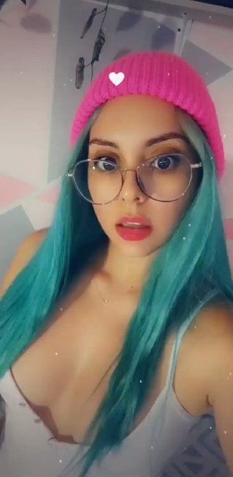 Regalito para mis seguidores 😊😊😊 https://t.co/ubx3lhtdNp<a href="/tag/felizviernesatodos"class="tags"><span>#felizviernesatodos</span></a>