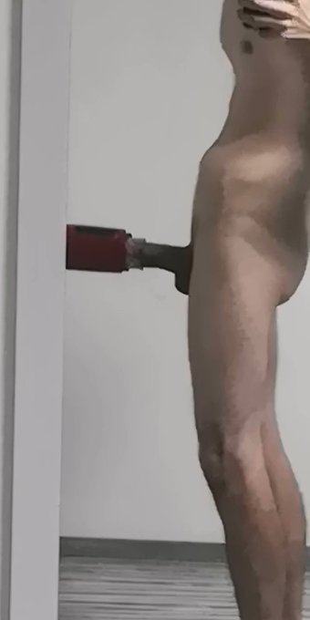Horny mood!
#horny #hornycock #erection #twink #bisexual #bicurious #gay #follow #retweet #sextoy #masturbator