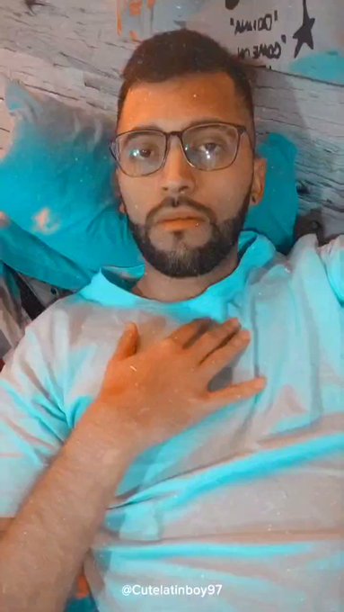 Buenos días ? I'm online now https://t.co/e6vIIQhDrx @DickCuck @gaycammodel #bigcock #gayonlyfans #cum