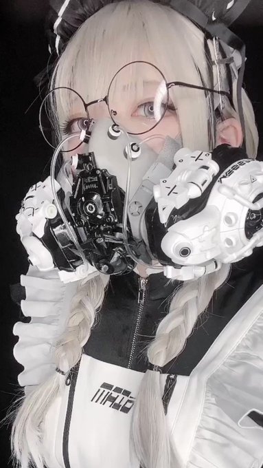 コスプレイヤーおもち(neo.omochi)のTwitter動画1