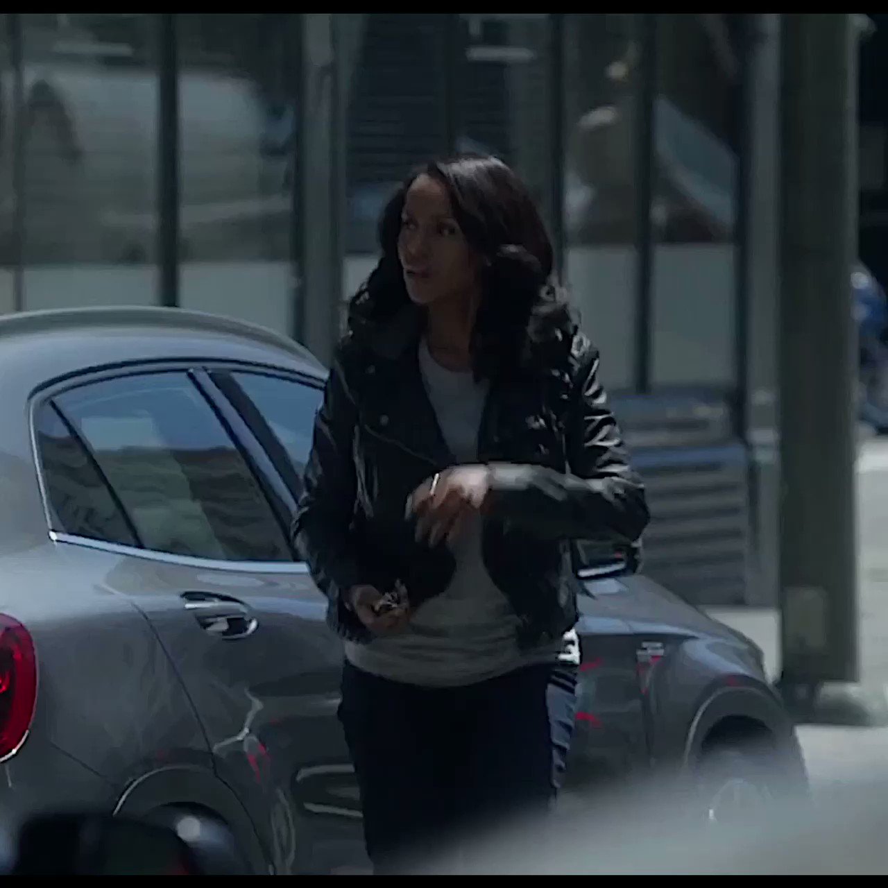 plastic off the sofa keeper (carolynsgf) / Twitter