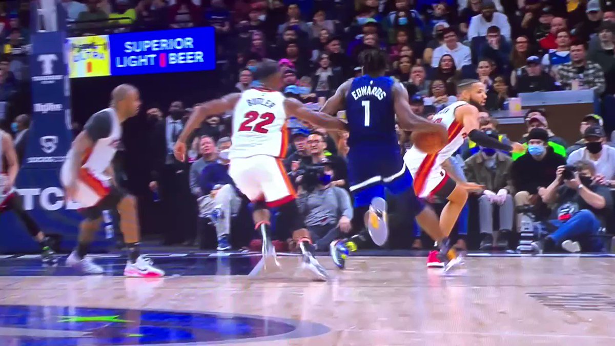 @TheHoopCentral's photo on Jimmy Butler