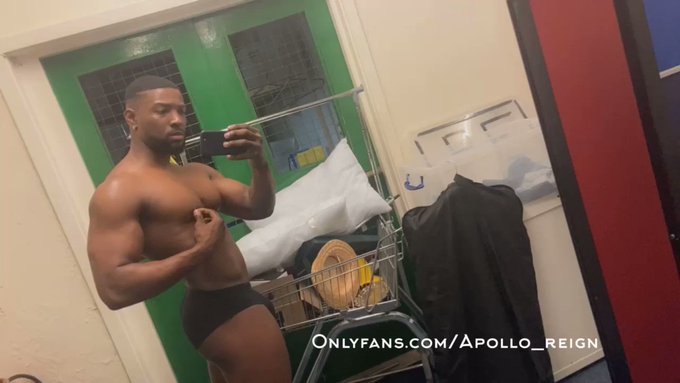 Is nipple play a thing to you ? 

https://t.co/8wB5mAMXGu

@WomensEyeCandy1 @videoboyblog   @HotGuyZone