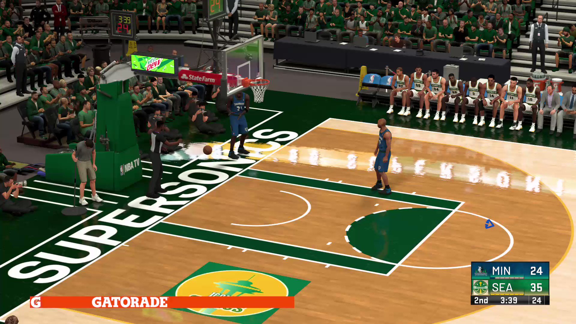 HAPPY BIRTHDAY SHAWN KEMP......       