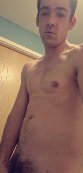 Morning you horny fuckers ??? yeahh I'm back and in better shape then ever ? ? whose coming to worship