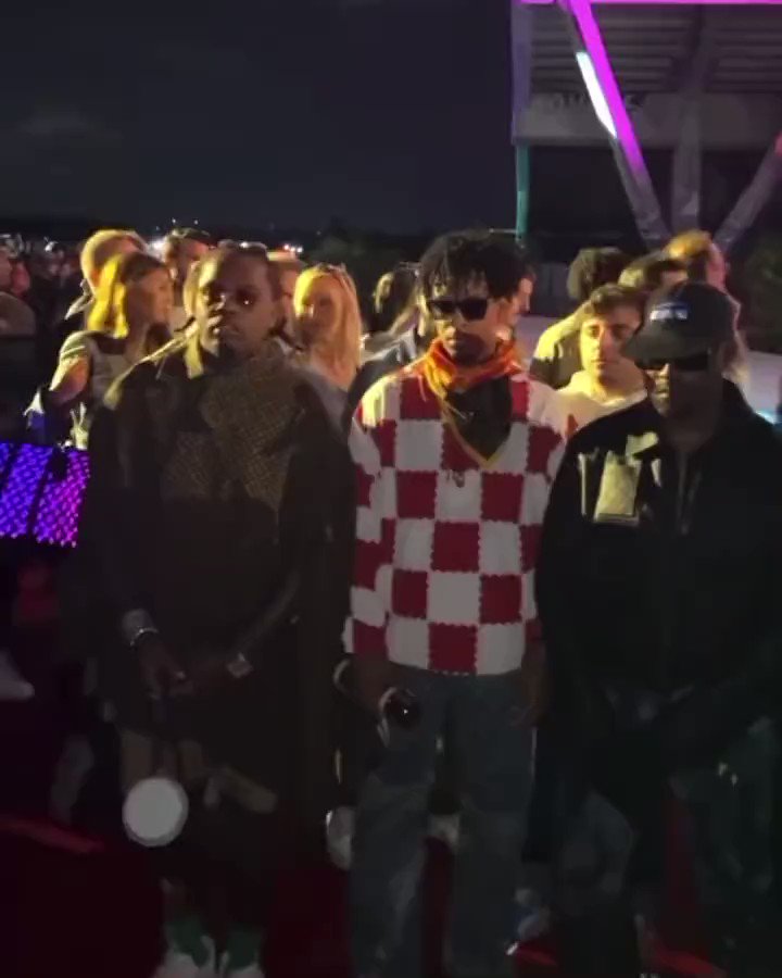 Hip Hop Ties on X: Kanye West, Lil Baby, Gunna, 21 Savage, and Metro  Boomin at the “Virgil Was Here” Louis Vuitton fashion show in Miami  tonight.🔥 RIP Virgil Abloh.🙏🏽🕊  /