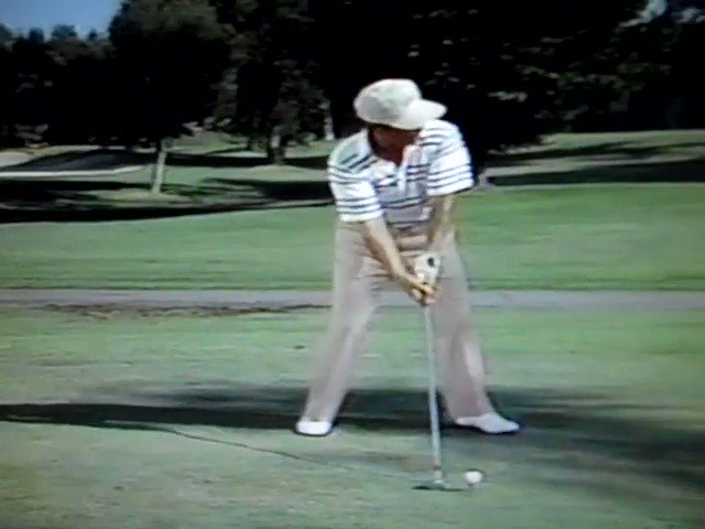 Happy Birthday to the legendary Lee Trevino

Will never get tired of watching this move 