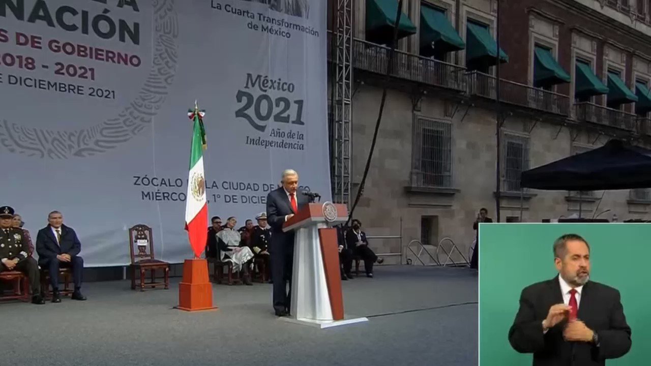 Enfoque Noticias on Twitter: "López Obrador rinde su tercer informe de gobierno en la plancha del #Zócalo ????| #AMLOFEST https://t.co/wgpU2G1H5D" / Twitter