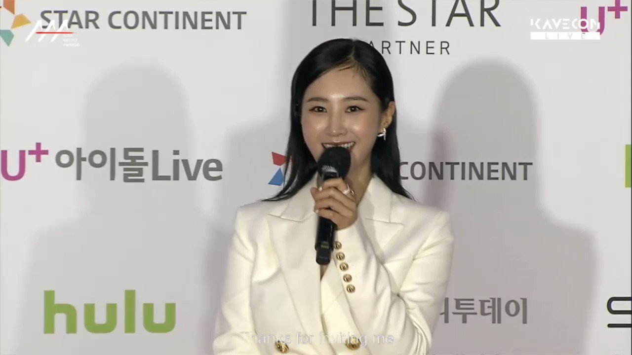 Early happy birthday kwon yuri LOL  
