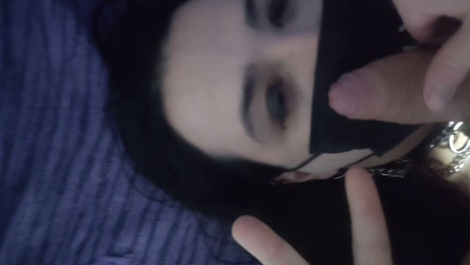 This guy is using my face ???
#femboy #sissyfordaddy #sissyteen #femboyfriday #TrapBoys #gayperv #crossdresserteen