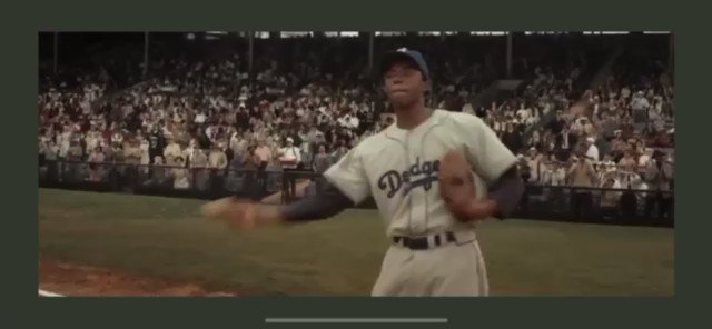 I KNOW it’s football season, but this message is for EVERY SEASON! 

I still cry every time I hear Pee Wee Reese say what he says at the end.. Jackie Robinson endured so much! RESPECT! 

Chadwick Boseman was amazing playing Jackie in this movie, “42!” Boseman gone way too soon! https://t.co/gITVwAEjUo