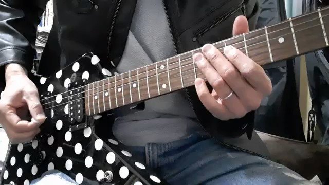 Steal Away(The Night) Tribute guitar solo cover Happy Birthday Mr. Randy Rhoads   