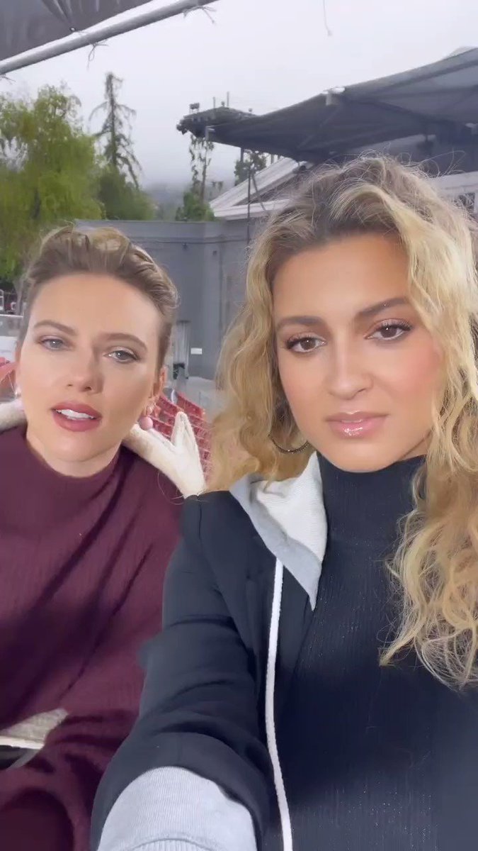 RT @BestfScarlett: Scarlett Johansson with Tori Kelly doing press for #Sing2 https://t.co/MkUCcAjCC5