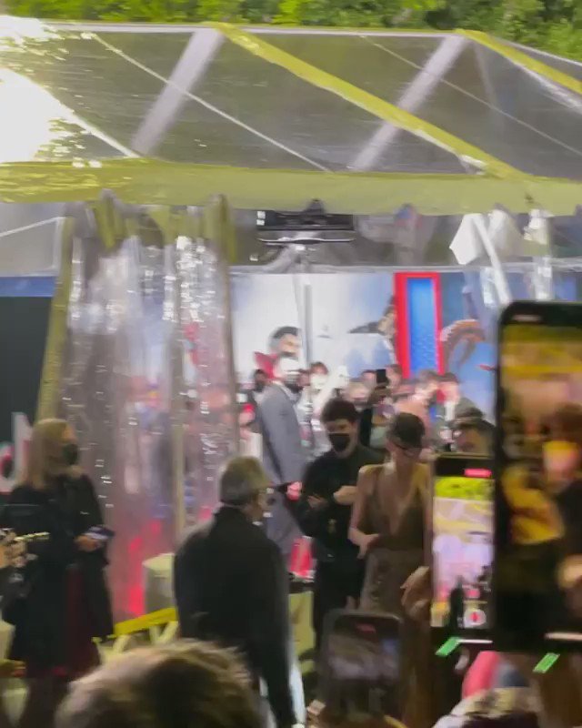 Zendaya Updates on Twitter: "Video of Zendaya arriving at the Spider