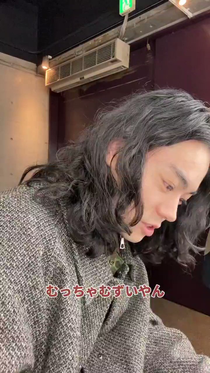 公式 ミステリと言う勿れ 23 年秋 Roadshow みなさんお待ちかねの 新キャストは誰だ ヒントタイムです 菅田将暉 さんと ライカ 役 の 女優さんは共演歴あり 鼻のカタチがカッコいい女優さん 誰なのか気になりますよね ぜひ