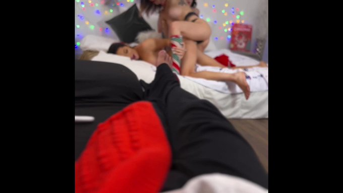 Lmao BTS porn sets be like... I see how you guys be feeling when you need that water ? @dadslovemjfresh