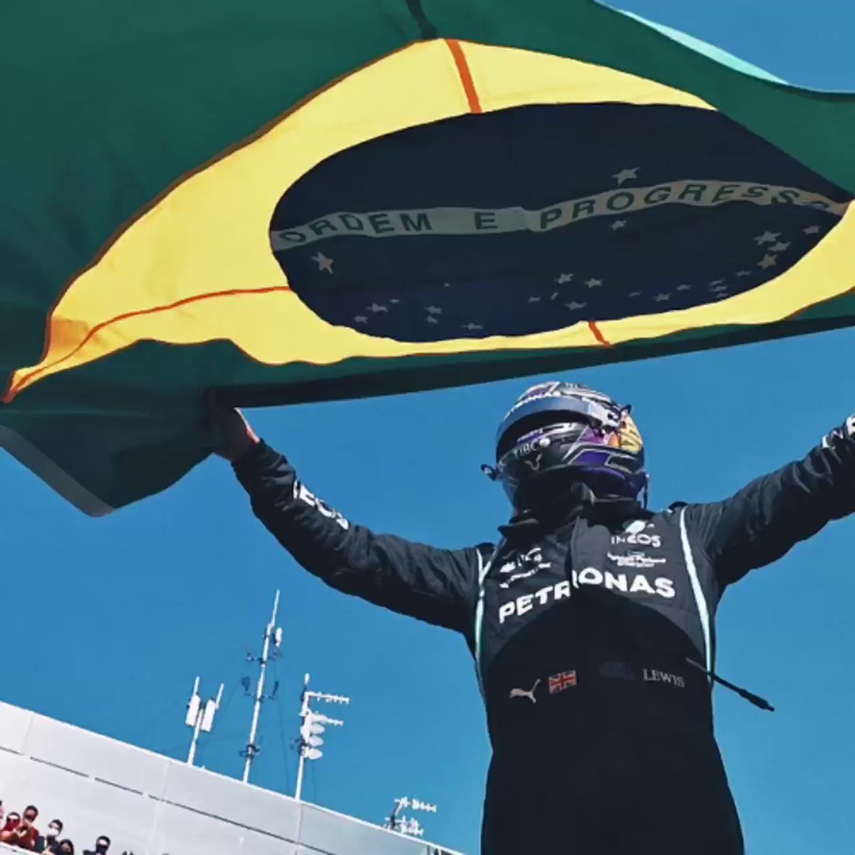 RT @hsmiltn: lewis hamilton brazil 2021 u will always be famous  https://t.co/HW3QL4kgOk