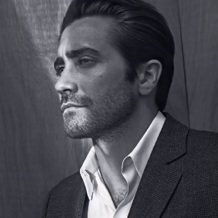 Happy birthday to my favorite human Jake Gyllenhaal <3 

