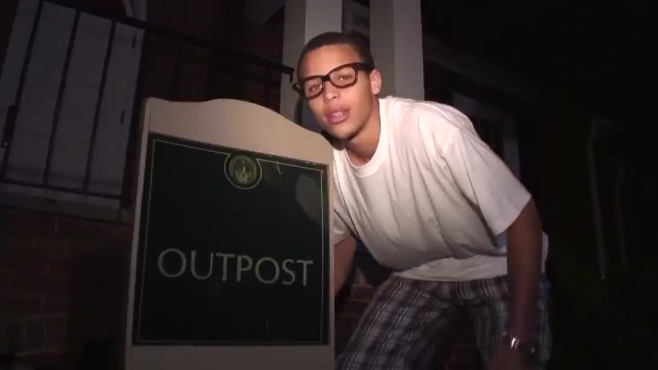 Ballislife.com on Twitter: "In honor of Steph Curry graduating from
