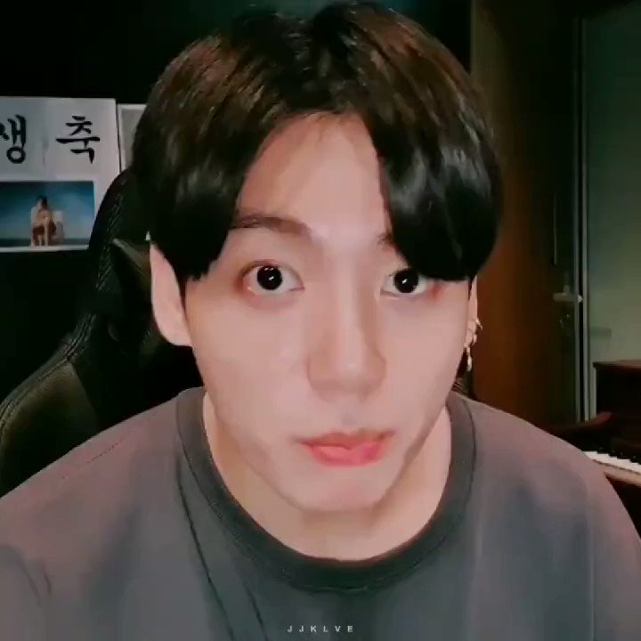 RT @lowqualtybts: jungkook discovering paradise is still so funny to me  https://t.co/gGOyfyJLPC