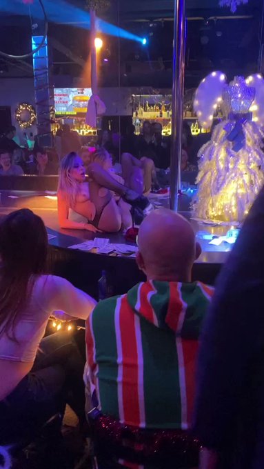 Your perfect little public slut ? https://t.co/e1B2X2ajPa