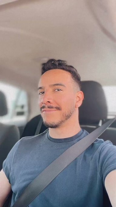 Got my ears pierced! ? https://t.co/2gumtg8Vg9