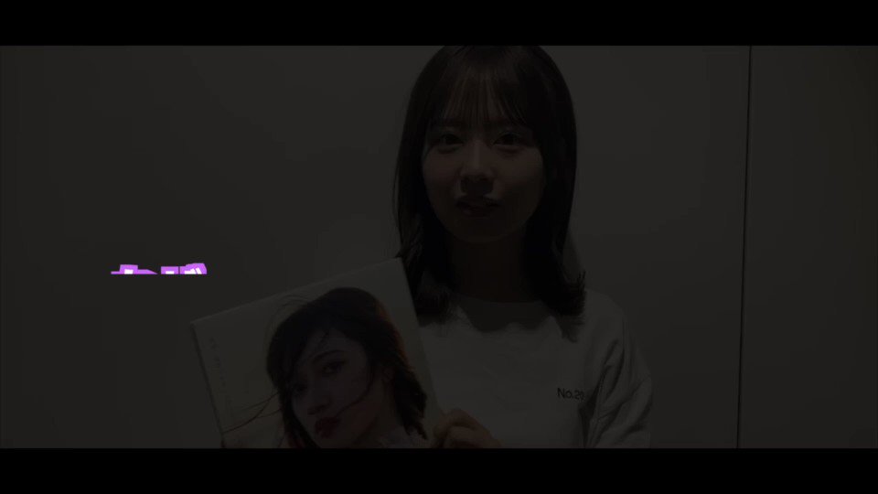 乃木坂46 寺田蘭世1st写真集「なぜ、忘れられないんだろう