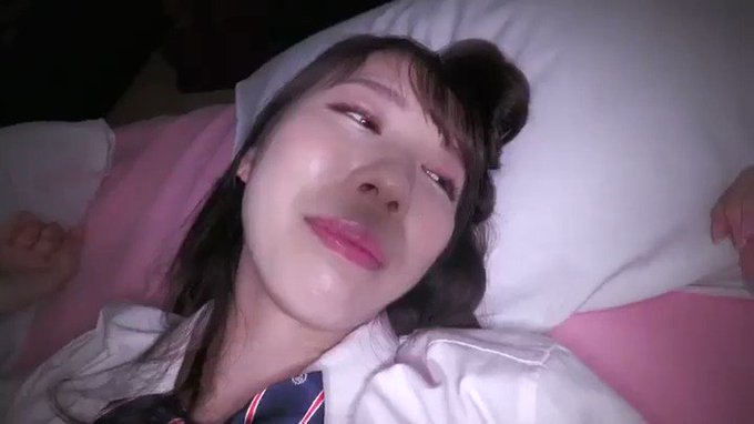 「このチ●コいいかも…」こっちももうガマン出来ない！

正●位で女子●生の中にドックン… https://t.co/XPZSHfX15x