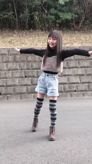 篠﨑玲來のTwitter動画7