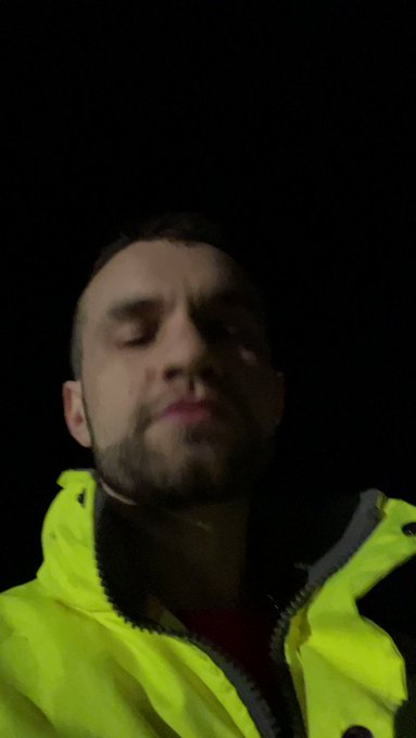 How do you do on the roof of your van in a McDonald’s car park LOL

I’m at the #Manchester lads if anyone’s