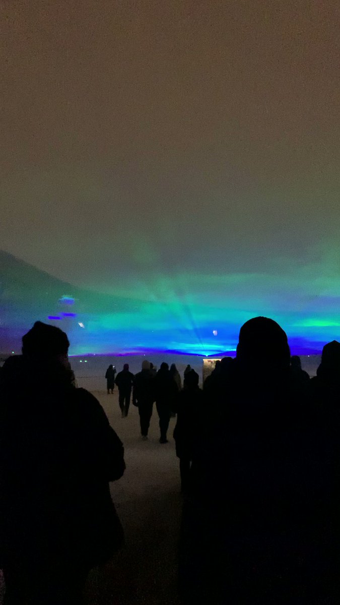 This is so different from any other place I've presented BOREALIS. Helsinki Olympic Stadium, the snow. I wasn't sure Finish people would like it (auroras in Finland, you know) but feedback has been great.
Also, artworks in stadiums... My mind is buzzing.
Video @isabellachydenius https://t.co/oBqq6WDjbI