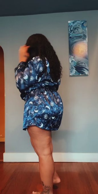 Cum In And Swallow Podcast’s pics and videos