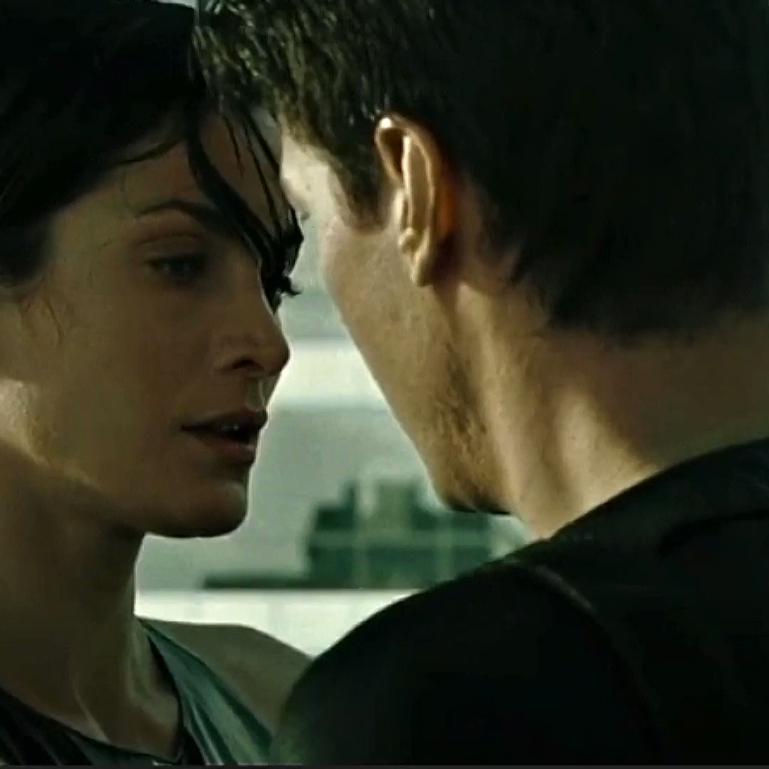 The Matrix Reloaded Neo And Trinity Kiss