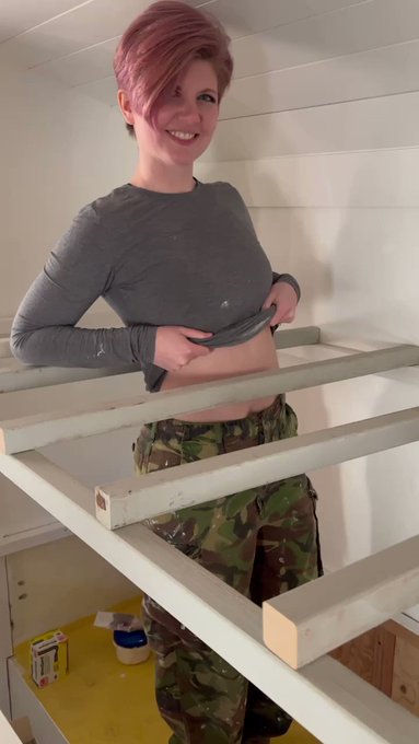 I managed to get a lot done in the tiny home this weekend and felt super accomplished. So accomplished<a href="/tag/tittytuesday"class="tags"><span>#tittytuesday</span></a>
