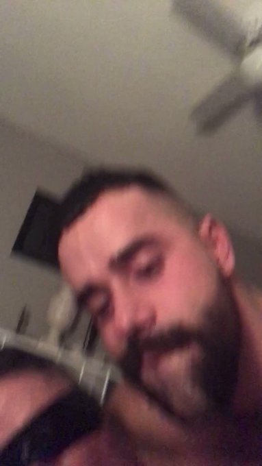 I think @teddytorresxxx and I need a new video ?

https://t.co/wQvxIAziqK https://t.co/M5R9dDap23
