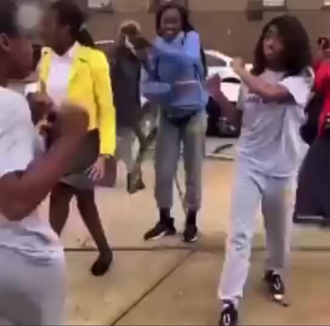 hood fights (hoodfight2020) / Twitter
